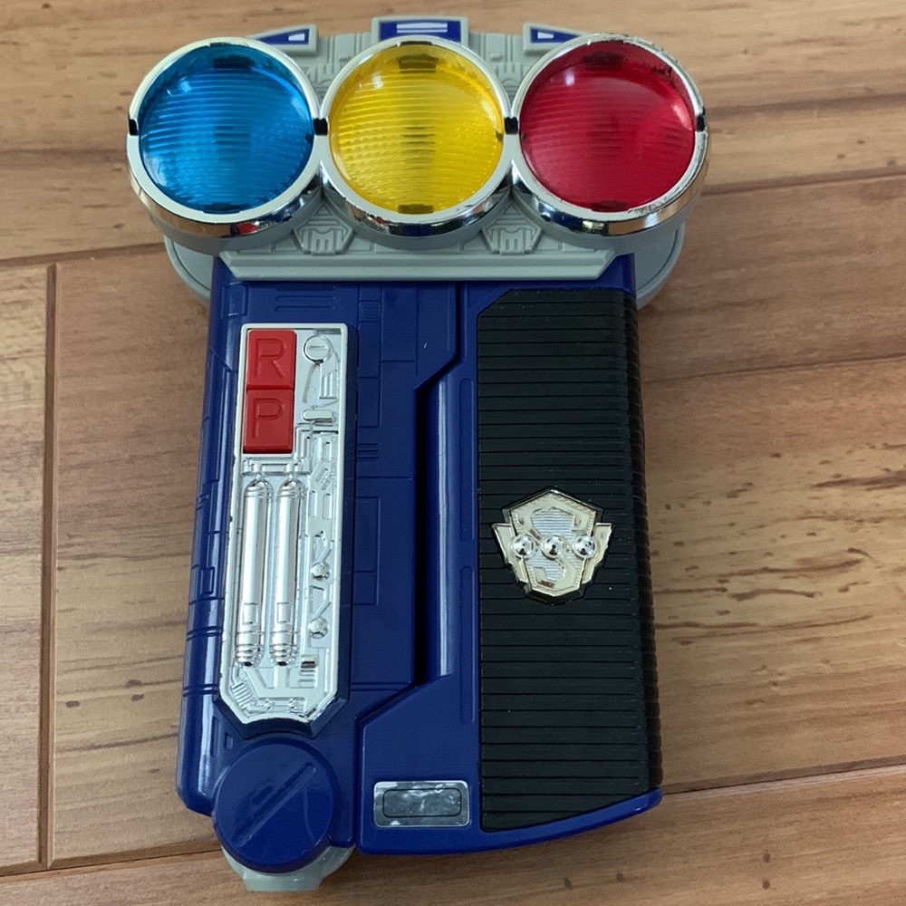 1997 Bandai Power Ranger MMPR Transformer toy Transforming Weapon Sword Gun